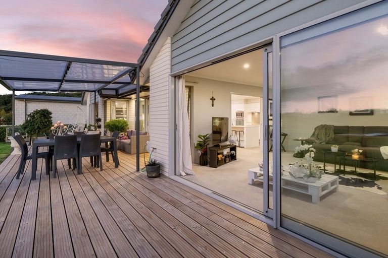 Photo of property in 18 North Bay Road, Pyes Pa, Tauranga, 3112