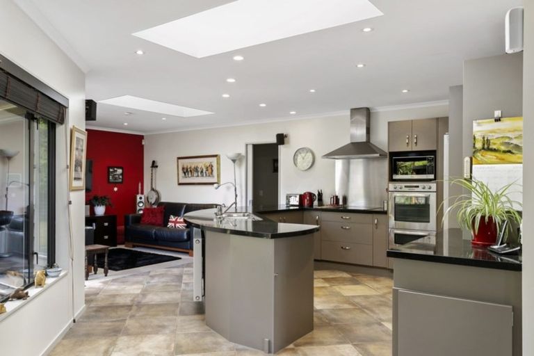 Photo of property in 2 Julies Way, Rangatira Park, Taupo, 3330