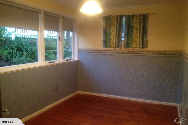 Photo of property in 10 Symonds Street, Onehunga, Auckland, 1061