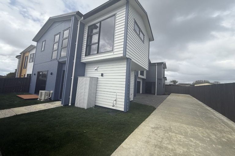 Photo of property in 2a Mayflower Close, Mangere East, Auckland, 2024