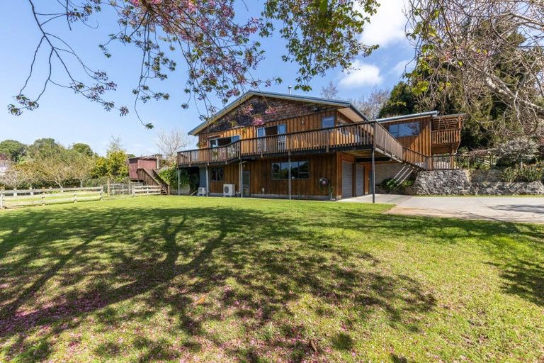 Photo of property in 1a Lismore Street, Strandon, New Plymouth, 4312