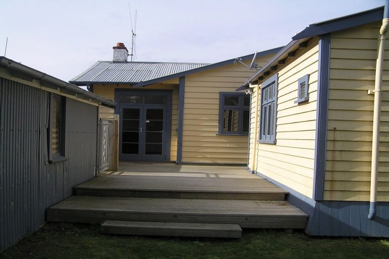 Photo of property in 38 Marne Street, Hokowhitu, Palmerston North, 4410