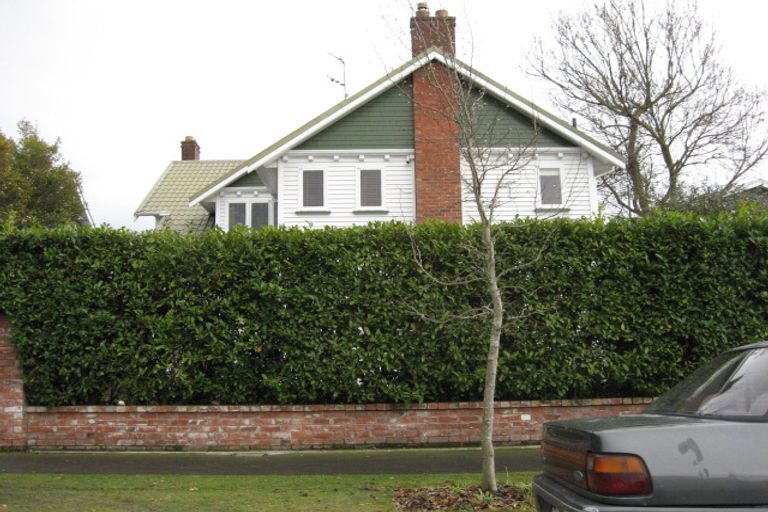 Photo of property in 74 Murray Place, St Albans, Christchurch, 8014