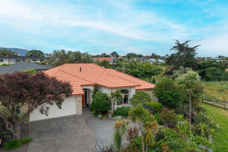 Photo of property in 29 Avion Terrace, Raumati Beach, Paraparaumu, 5032