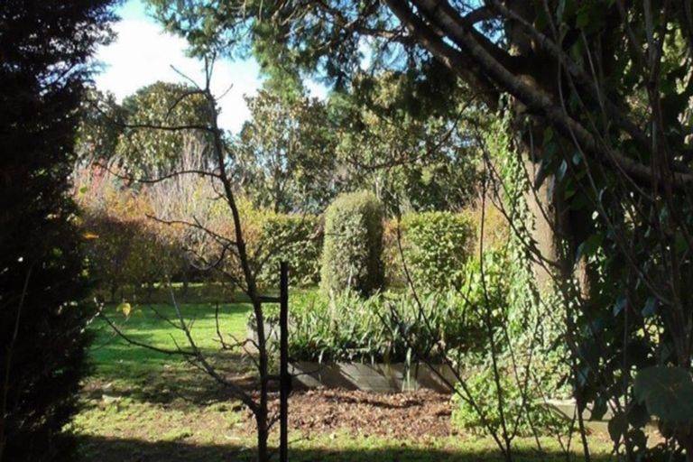 Photo of property in 72 Woodward Street East, Featherston, 5710