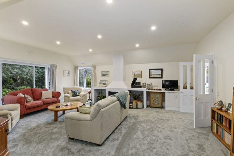 Photo of property in 1/20 Willoughby Street, Woburn, Lower Hutt, 5010