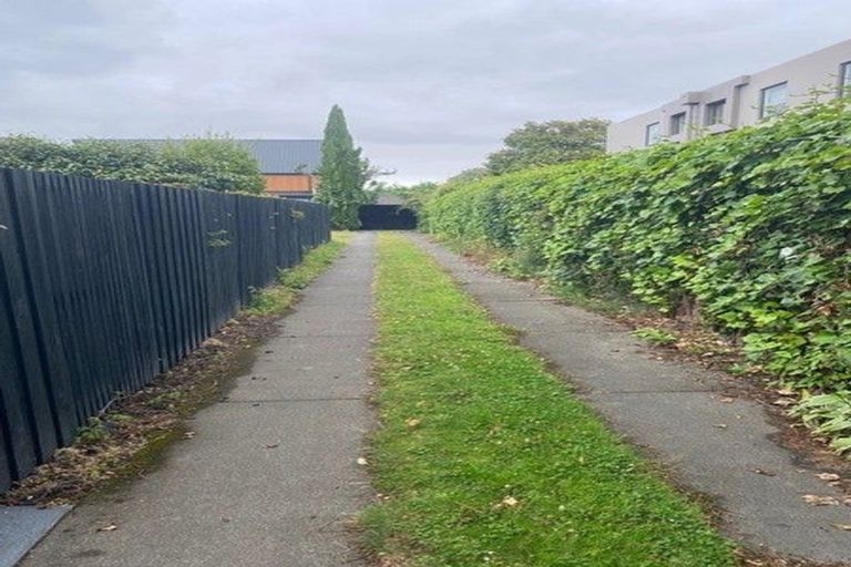 Photo of property in 2/19 Hewitts Road, Merivale, Christchurch, 8014