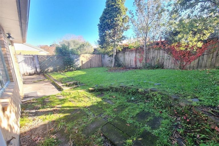 Photo of property in 15/12 Blueridge Close, Sunnyvale, Auckland, 0612