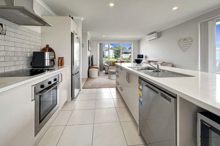 Photo of property in 4 Taepu Road, Pukekohe, 2120