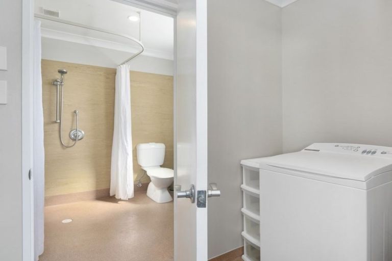 Photo of property in 27 Wingatui Road, Mosgiel, 9024