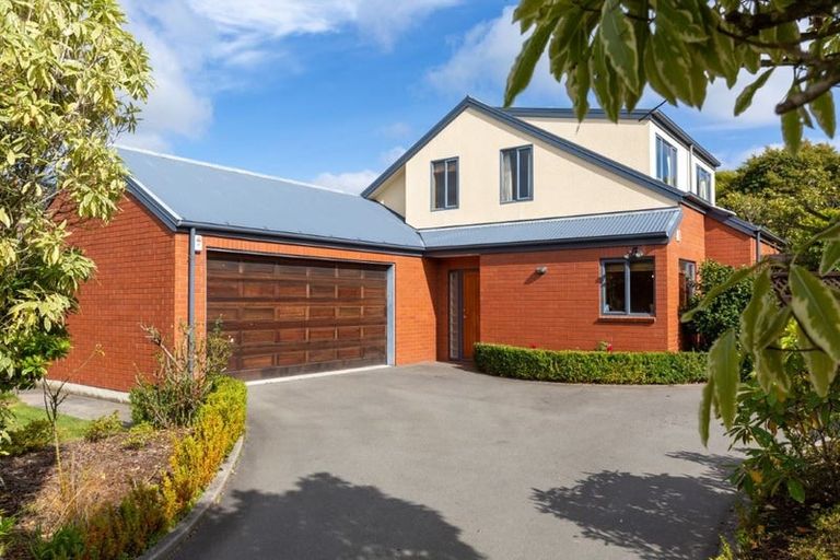 Photo of property in 4 Landsdowne Terrace, Cashmere, Christchurch, 8022