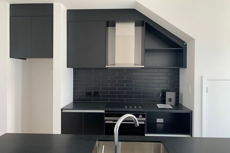 Photo of property in 16 Houhere Street, Paraparaumu, 5032