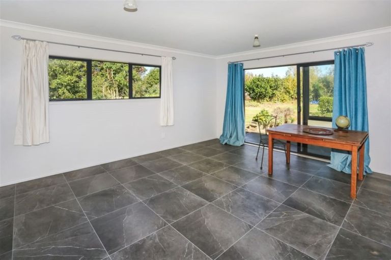 Photo of property in 24 Seagrove Road, Waiau Pa, Pukekohe, 2679