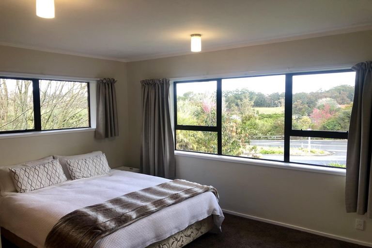 Photo of property in 2 Kemp Road, Kerikeri, 0230