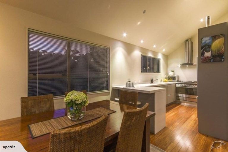 Photo of property in 1/46 Masterton Road, Rothesay Bay, Auckland, 0630