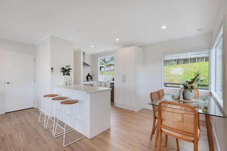 Photo of property in 115b Waitaha Road, Welcome Bay, Tauranga, 3112