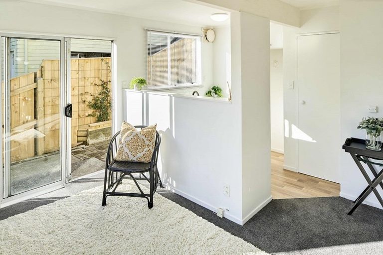 Photo of property in 4 Ensign Lane, Whitby, Porirua, 5024