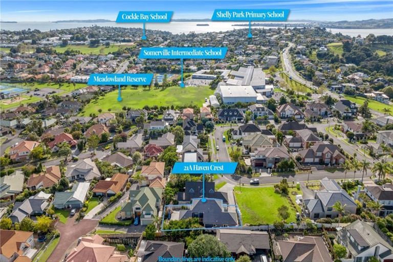 Photo of property in 21a Haven Crest, Somerville, Auckland, 2014