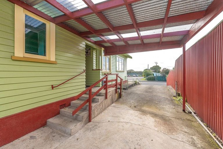 Photo of property in 99 Alma Road, Gonville, Whanganui, 4501