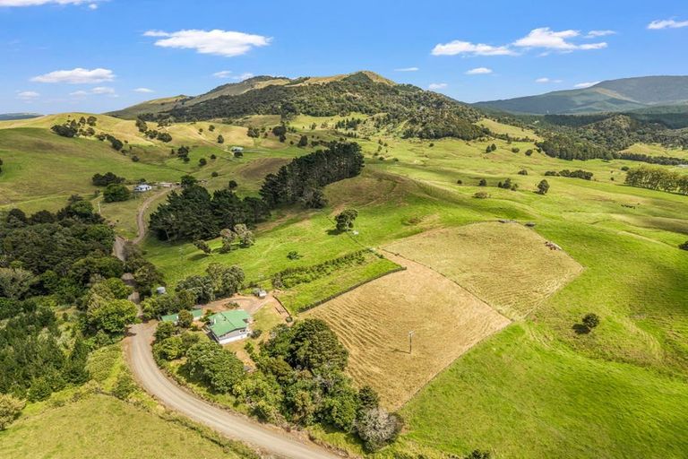 Photo of property in 2136 Waihue Road, Mamaranui, Dargaville, 0372
