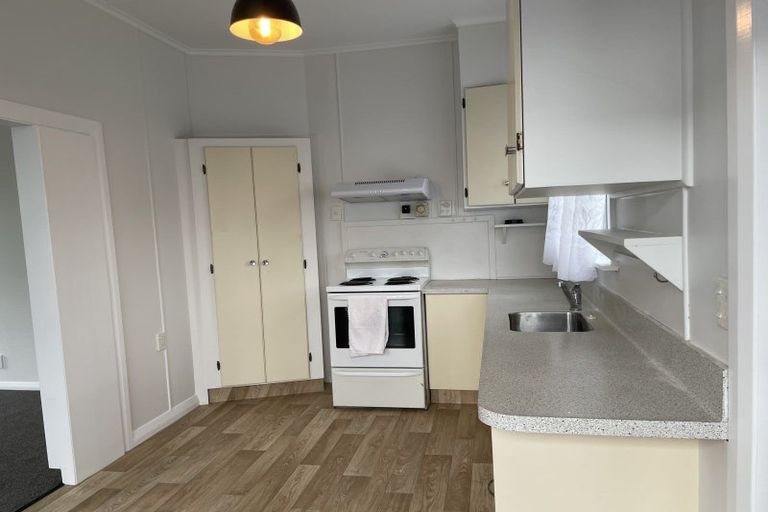 Photo of property in 18 Swinburn Street, Dannevirke, 4930