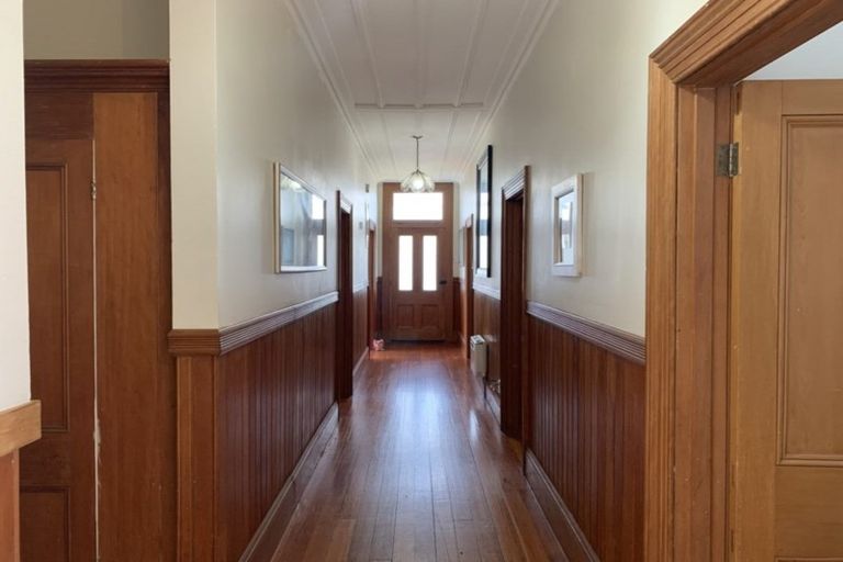 Photo of property in 2/22 Kiteroa Terrace, Rothesay Bay, Auckland, 0630