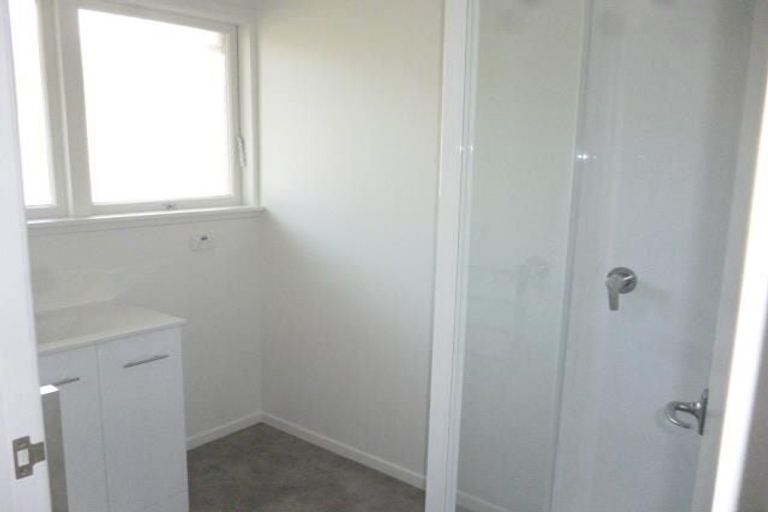 Photo of property in 2/4 Marriott Road, Pakuranga, Auckland, 2010