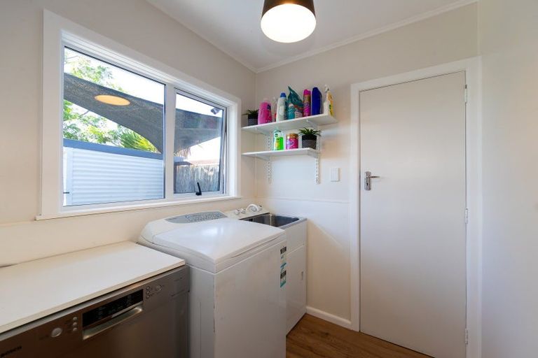 Photo of property in 4 Wycliffe Street, Onekawa, Napier, 4110