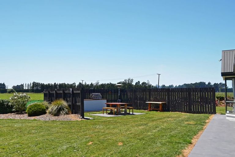 Photo of property in 273 Derretts Road, Hororata, Darfield, 7572