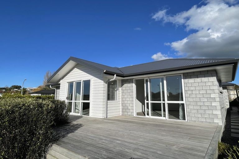 Photo of property in 54 Ruba Way, Ohauiti, Tauranga, 3112