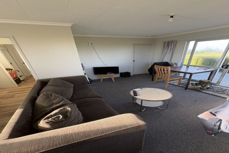 Photo of property in 11 Neva Street, Fortrose, Invercargill, 9875