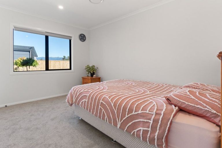 Photo of property in 21 Coralie Place, Lansdowne, Masterton, 5810