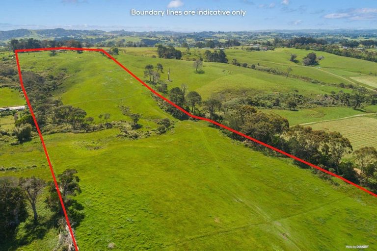 Photo of property in 141 Amreins Road, Taupaki, Henderson, 0782