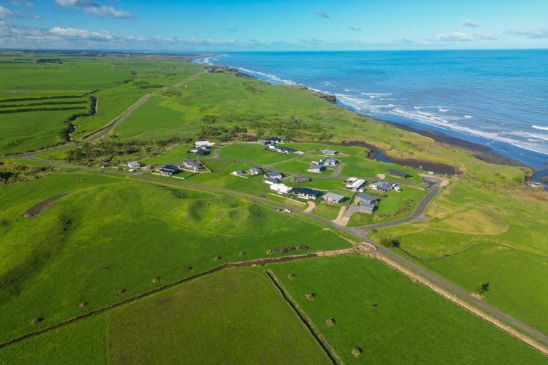 Photo of property in 4 Rosemount Road, Waverley, 4591