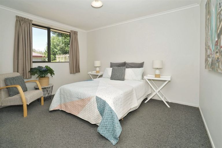 Photo of property in 17 Pointon Glade, Grandview Heights, Hamilton, 3200