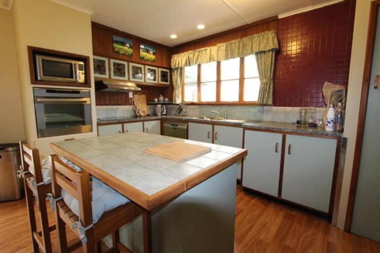 Photo of property in 15 Haswell Street, Eketahuna, 4900