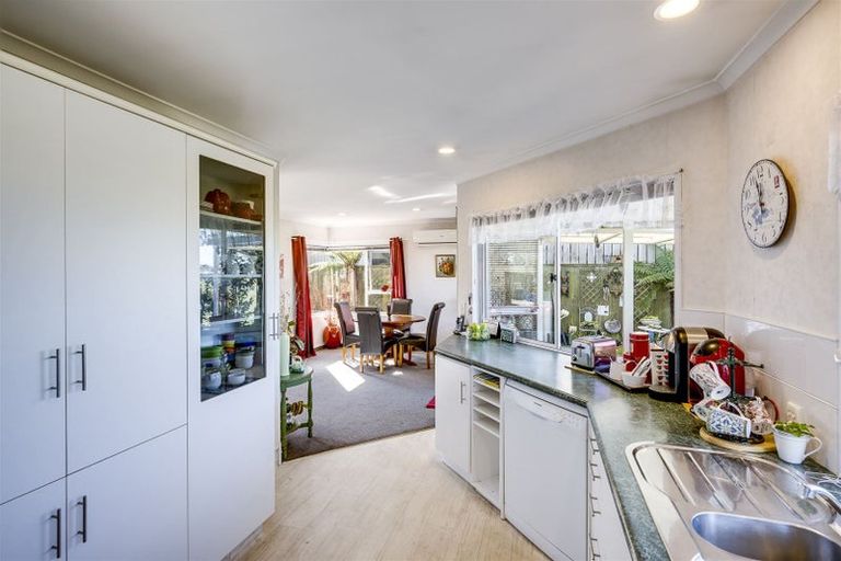 Photo of property in 270a Kennedy Road, Onekawa, Napier, 4110