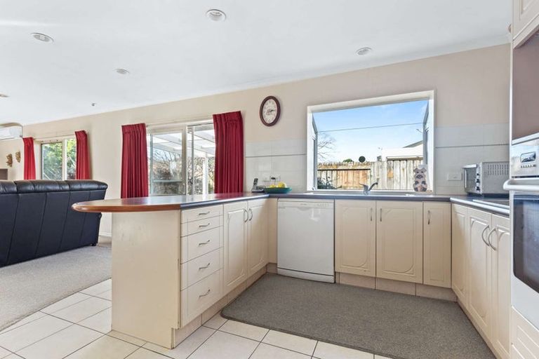 Photo of property in 148 Evans Road, Papamoa Beach, Papamoa, 3118