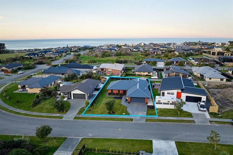 Photo of property in 76 Shearwater Drive, Kaikoura, 7300