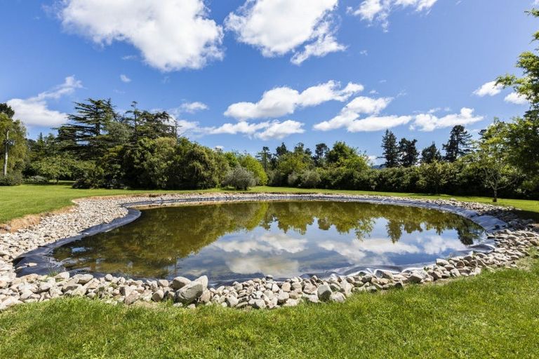 Photo of property in 720 Sleemans Road, Hororata, Darfield, 7572