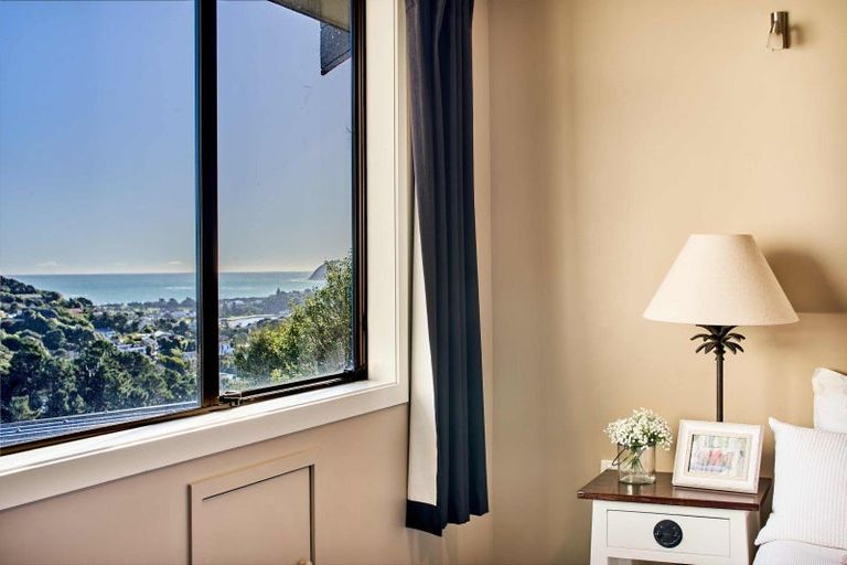 Photo of property in 56 Mercury Way, Whitby, Porirua, 5024