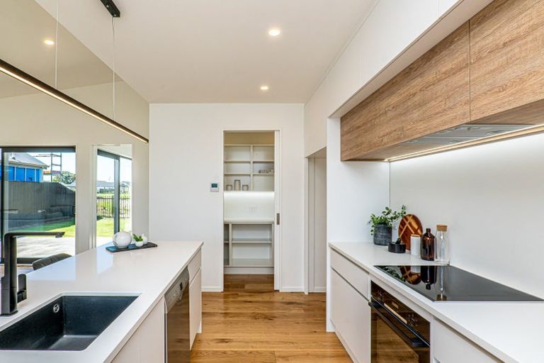 Photo of property in 77 Katrine Drive, Burwood, Christchurch, 8083