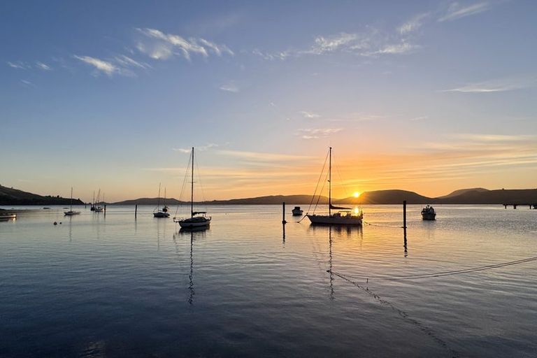 Photo of property in 1 Aramoana Road, Careys Bay, Port Chalmers, 9082