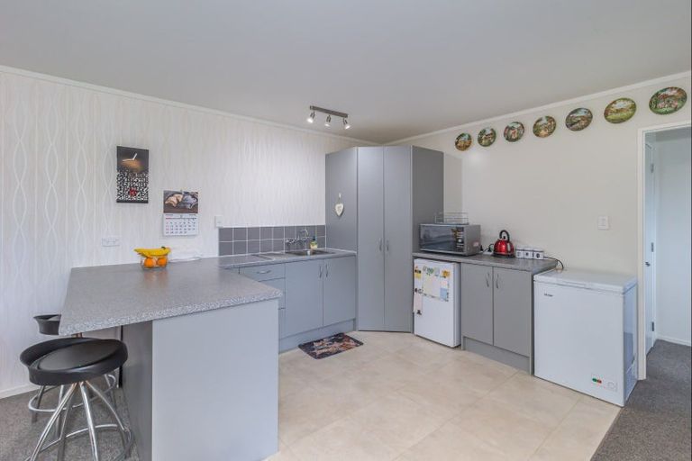 Photo of property in 6 Arete Lane, Levin, 5571