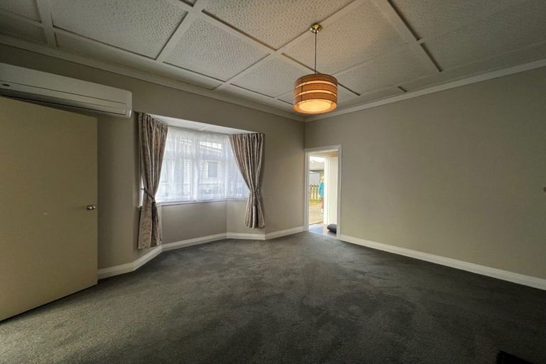 Photo of property in 1a/24 Vine Street, Mangere East, Auckland, 2024