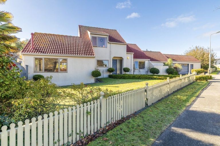 Photo of property in 6 Aiken Road, Saint Johns Hill, Whanganui, 4501