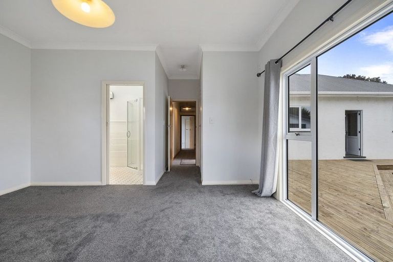 Photo of property in 63 Guy Avenue, Takaro, Palmerston North, 4410