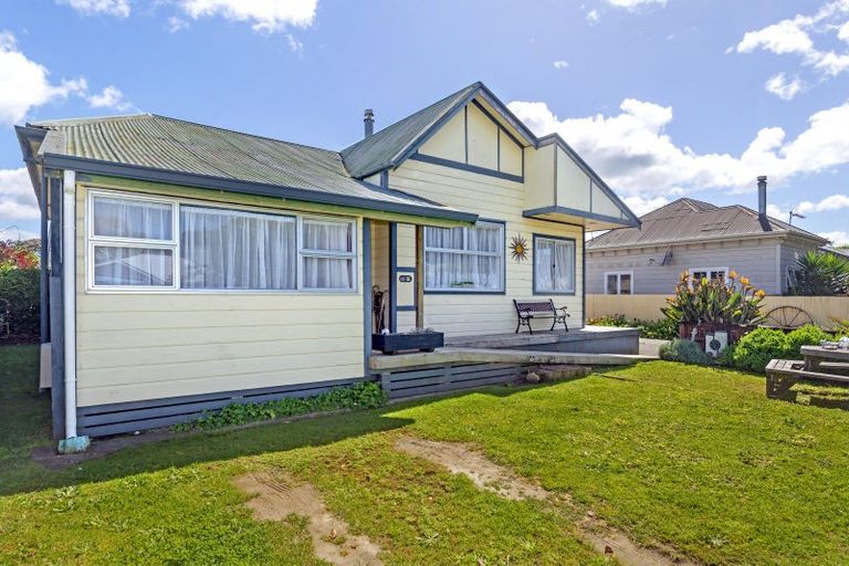 Photo of property in 39 Lyndhurst Street, Awapuni, Gisborne, 4010