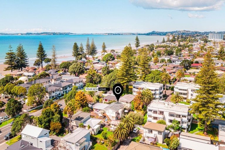 Photo of property in 470 Hibiscus Coast Highway, Orewa, 0931