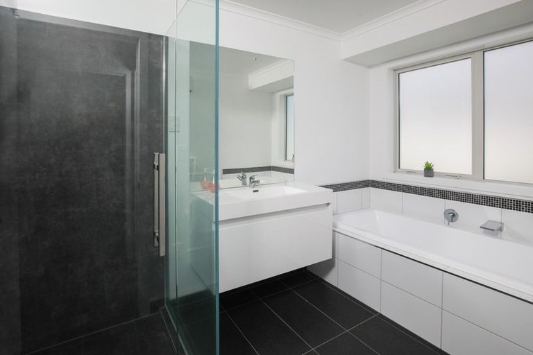 Photo of property in 17 Michael Terrence Place, Flagstaff, Hamilton, 3210